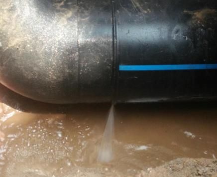 广平楼顶渗水维修公司为大家分享下广平卫生间漏水维修修补技术!